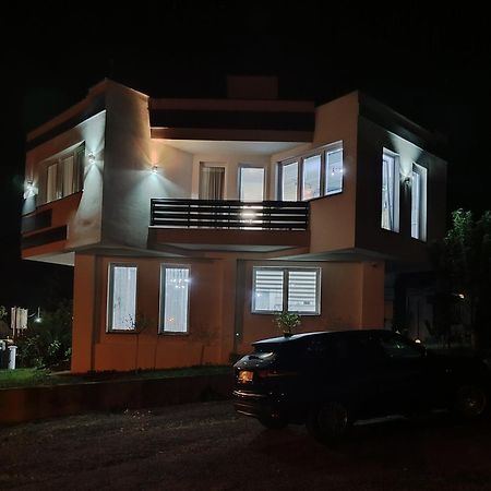 Villa Lea Tuzla Bagian luar foto