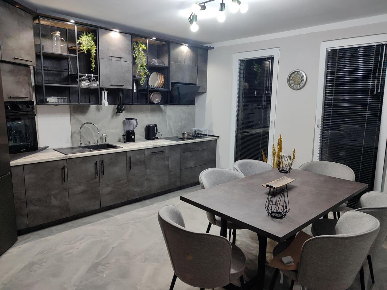 Villa Lea Tuzla Bagian luar foto