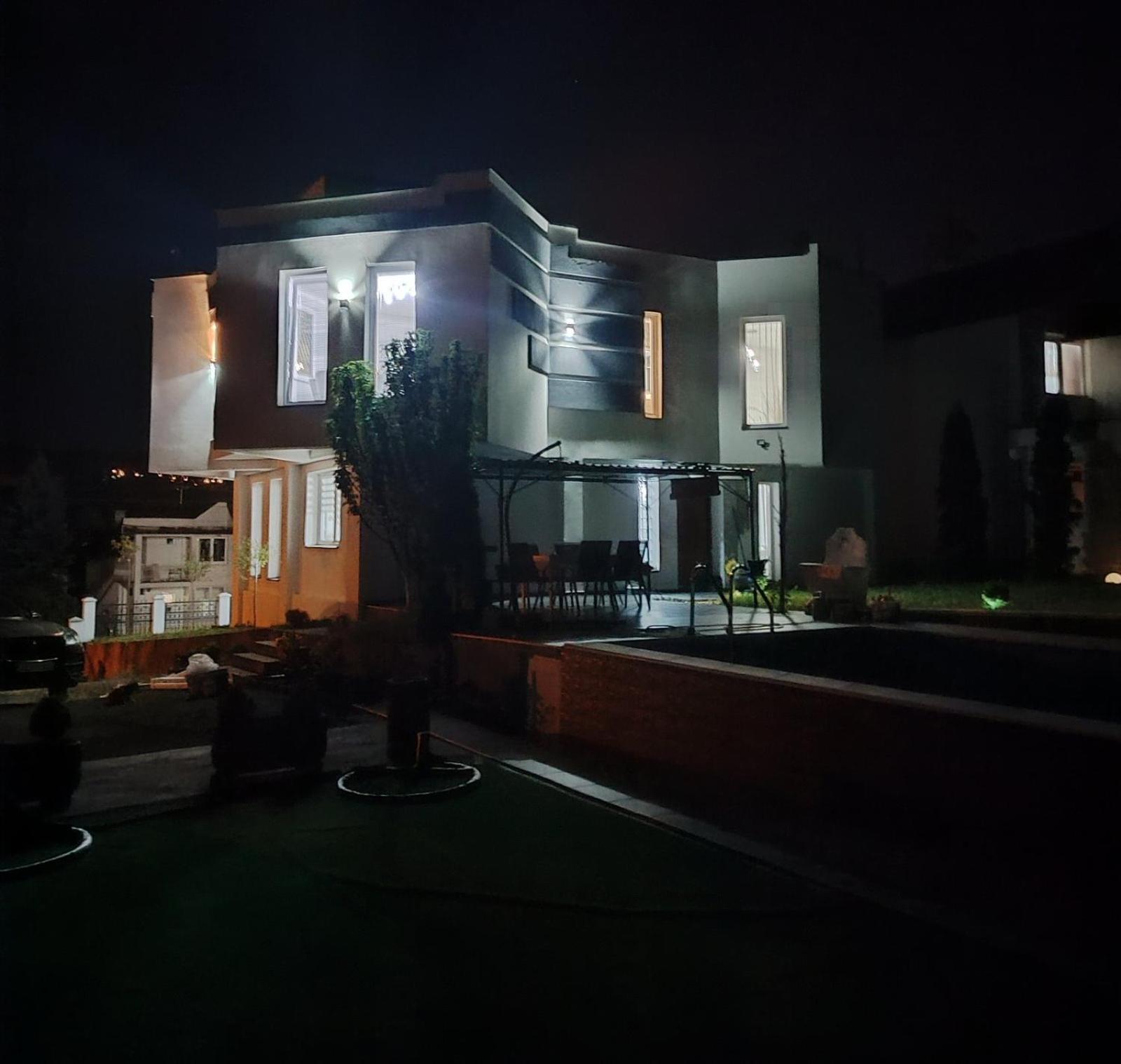 Villa Lea Tuzla Bagian luar foto