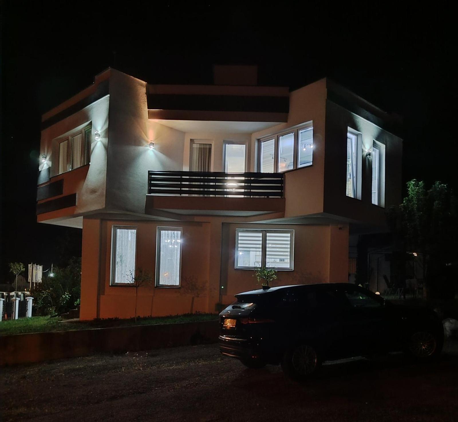 Villa Lea Tuzla Bagian luar foto
