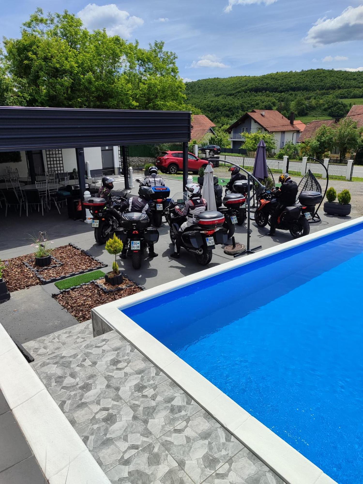 Villa Lea Tuzla Bagian luar foto